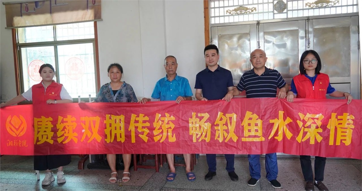 建軍節(jié) | 湘聯(lián)電纜開展走訪慰問退役軍人活動！